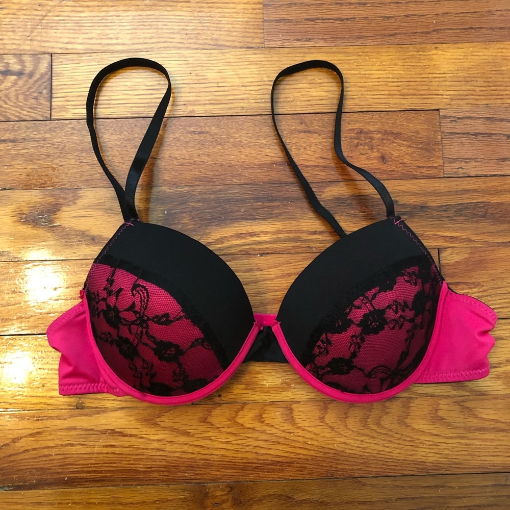 Black lace & hot pink padded pushup bra lingerie